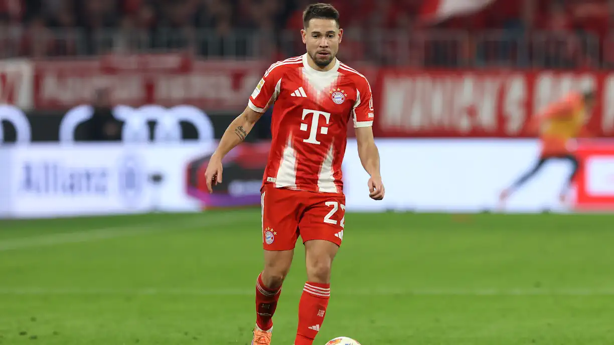 Cuidado, Benfica! Raphael Guerreiro promete 'guerra' de licitações