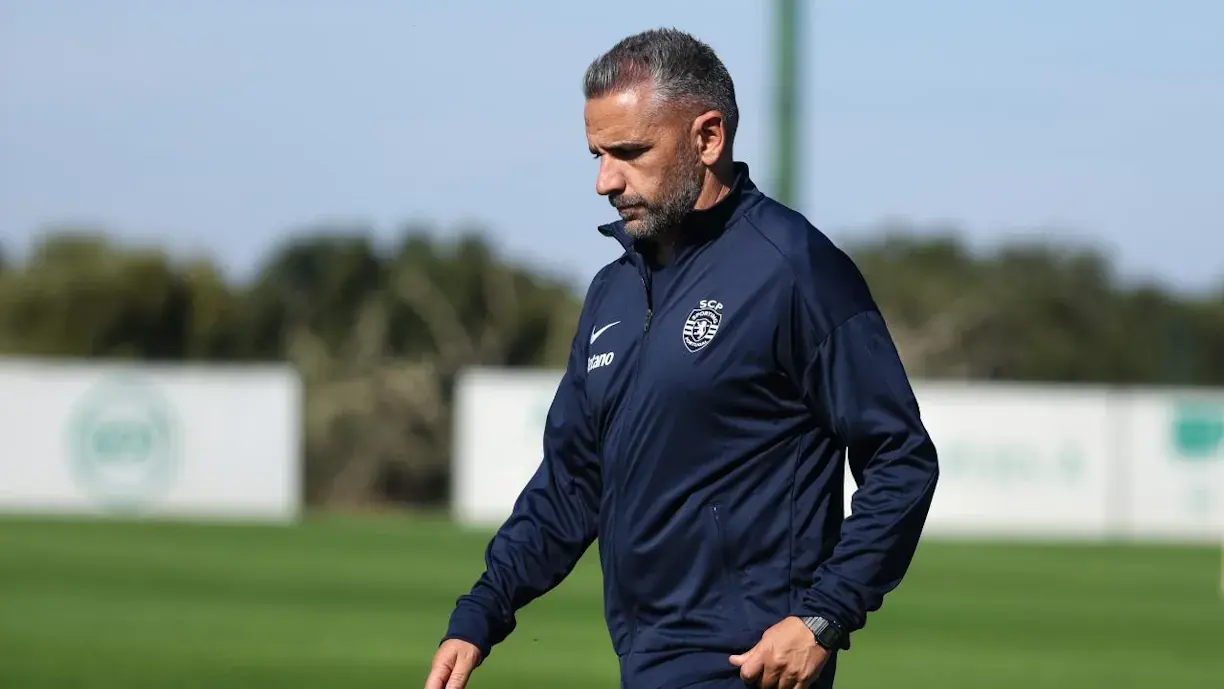 Antes do Clássico, Rui Borges 'dá troco' a pilar do Benfica