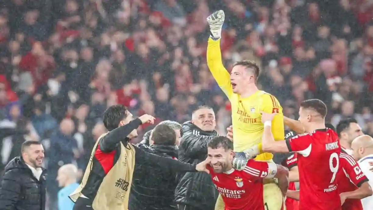 Exclusivo Glorioso 1904 - Benfica só aceita vender Anatoliy Trubin por valores exorbitantes