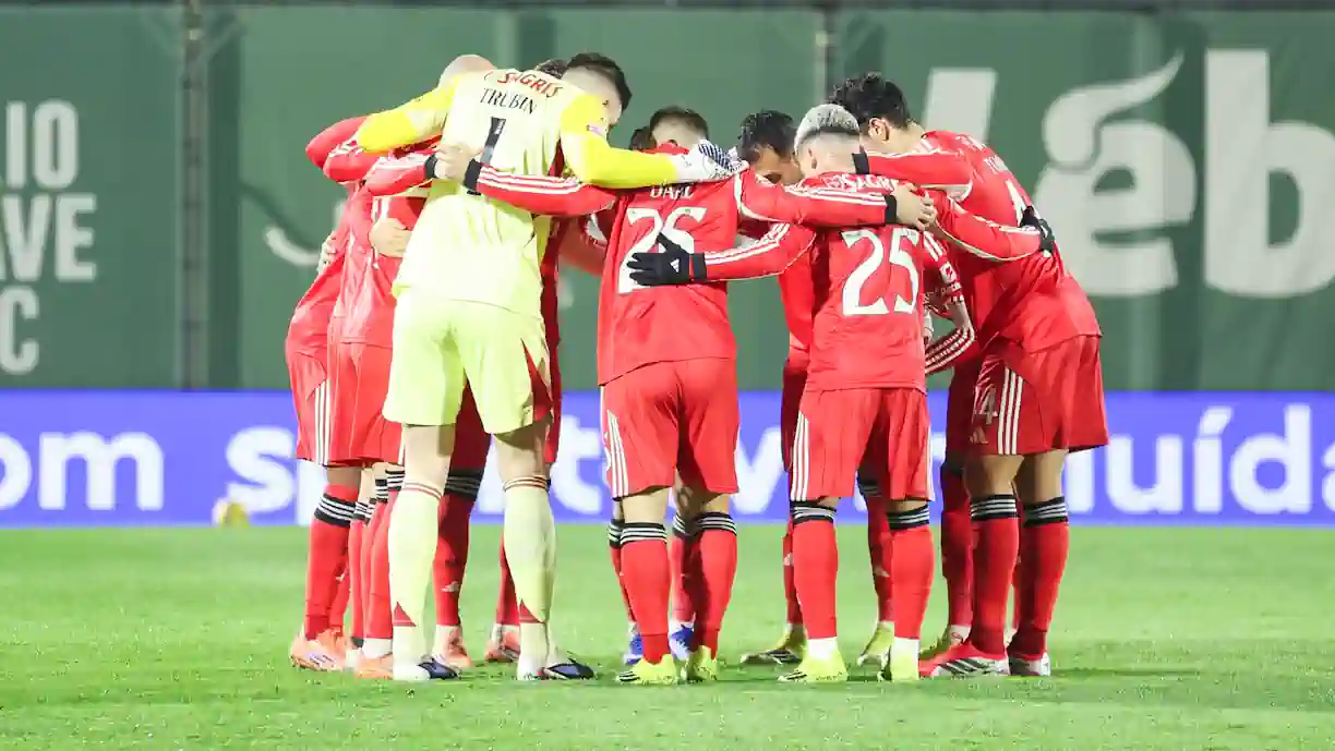 Titular do Benfica deixa desabafo após jogo com o Rio Ave: "Depois de momentos difíceis..."