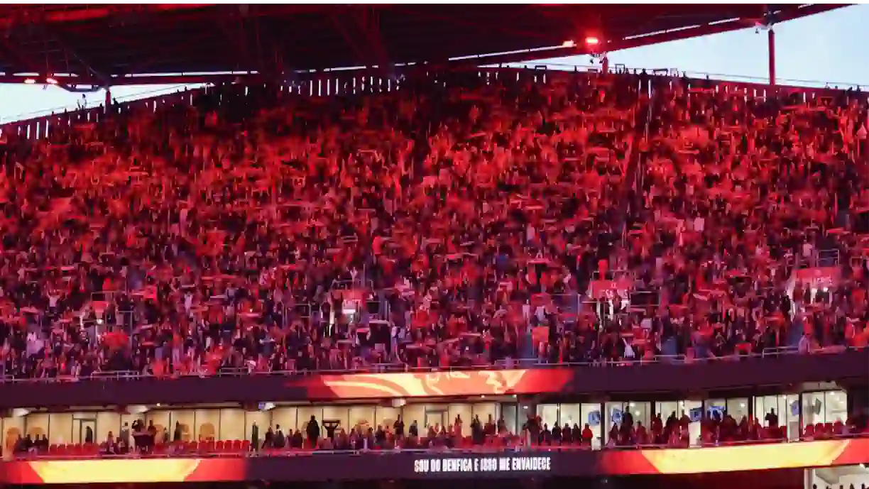 Futebolista com mais de 20 jogos pelo Benfica fala sobre o futuro: "Há o Mundial e depois veremos"