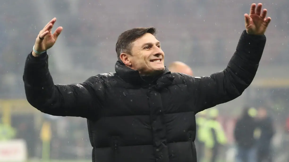 Javier Zanetti recordou Mourinho e elogia treinador do Benfica: "Um dos melhores"