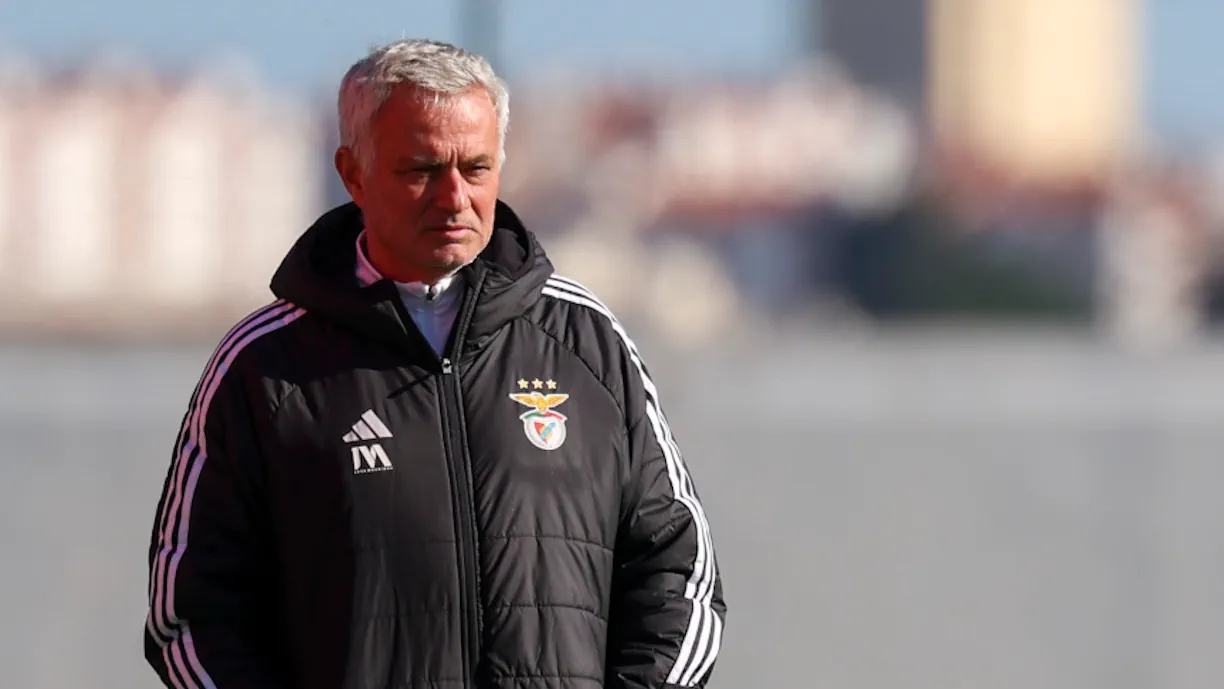 José Mourinho chamou mais uma pérola da formação, e treinador do Seixal deixou um conselho ao técnico do Benfica