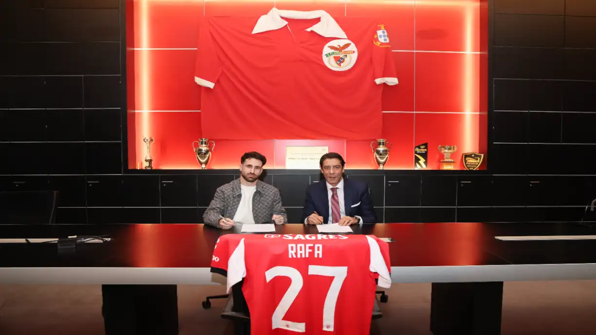Rafa Silva? Rui Costa puxa dos galões e esclarece vinda do reforço do Benfica: "Contratar um ..."