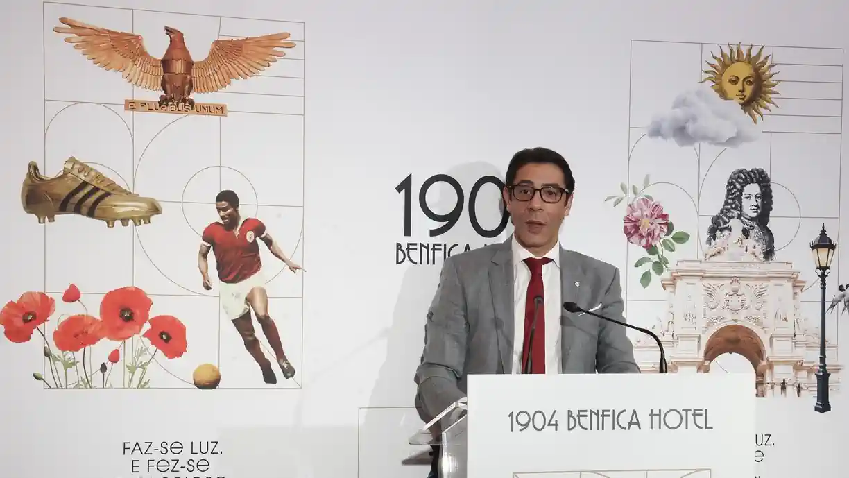 Na inauguração do 1904 Benfica Hotel, Rui Costa puxa dos galões: "Respeito pela história"