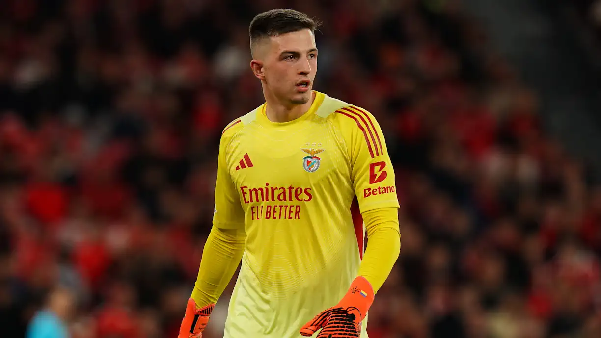Ucraniano que passou pelo Benfica fala sobre Trubin: "Fez história no futebol...