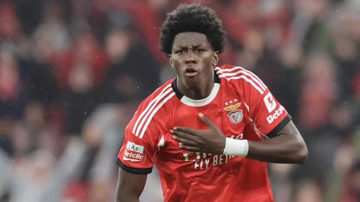 Anísio Cabral, em consequência ao destaque que tem vindo a ganhar, foi elogiado por Bino Maçães, selecionador campeão da Europa e do Mundo de sub-17