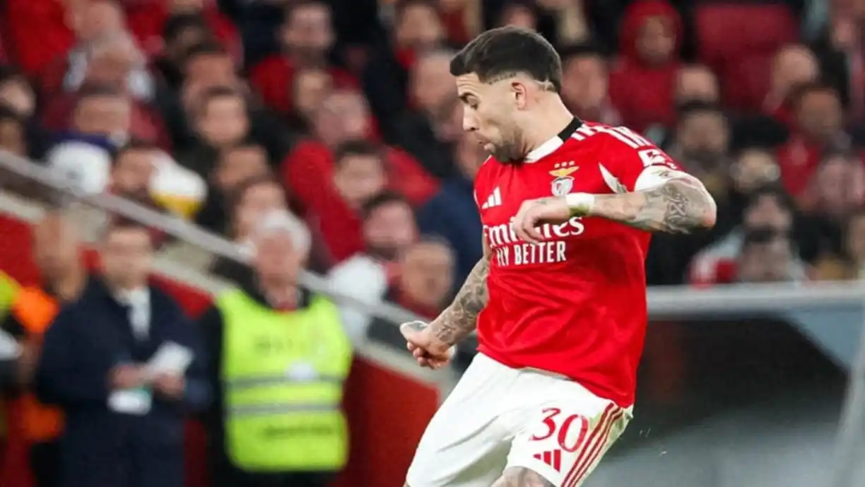 Em contagem decrescente para a receção ao Vitória de Guimarães, o Benfica já está a par da condição física de Nicolás Otamendi