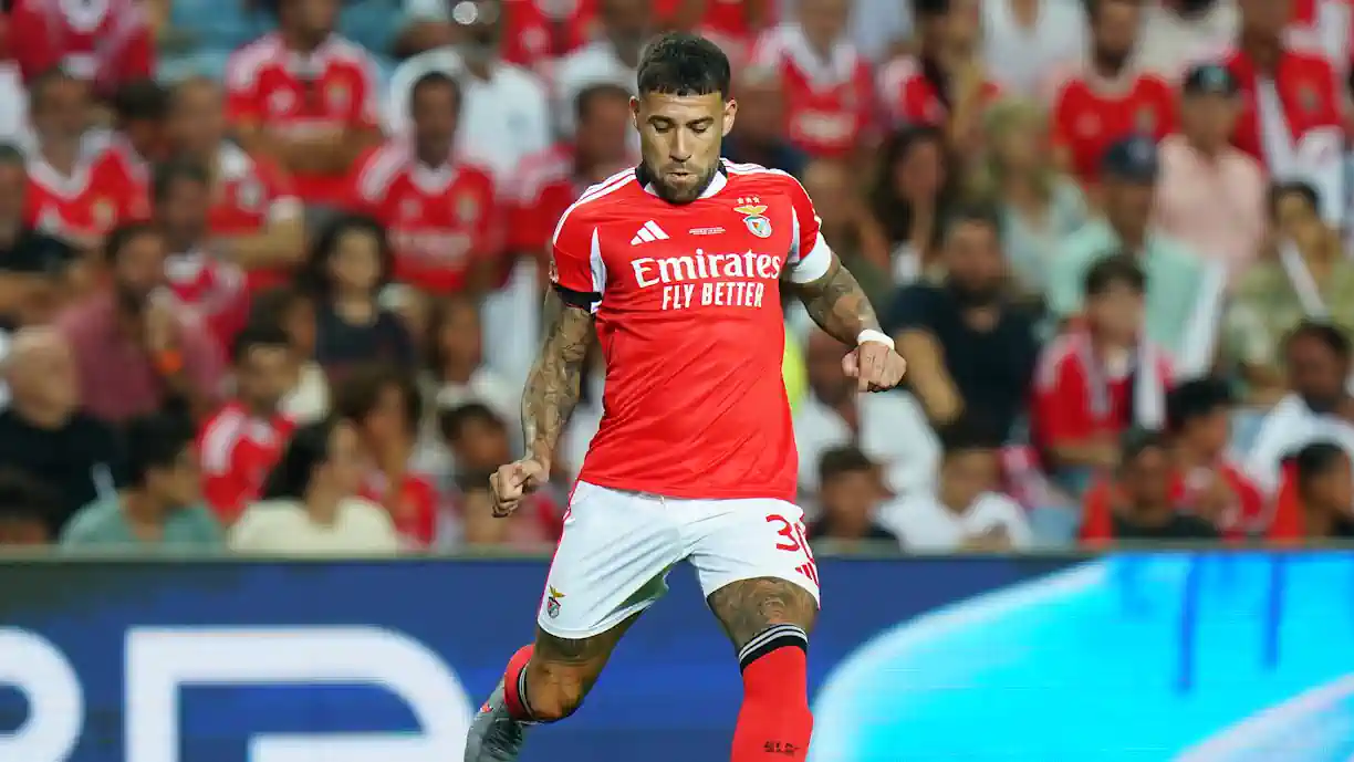 Nicolás Otamendi está em final de contrato com o Benfica e tudo indica que se prepara para encerrar um ciclo de seis épocas na Luz