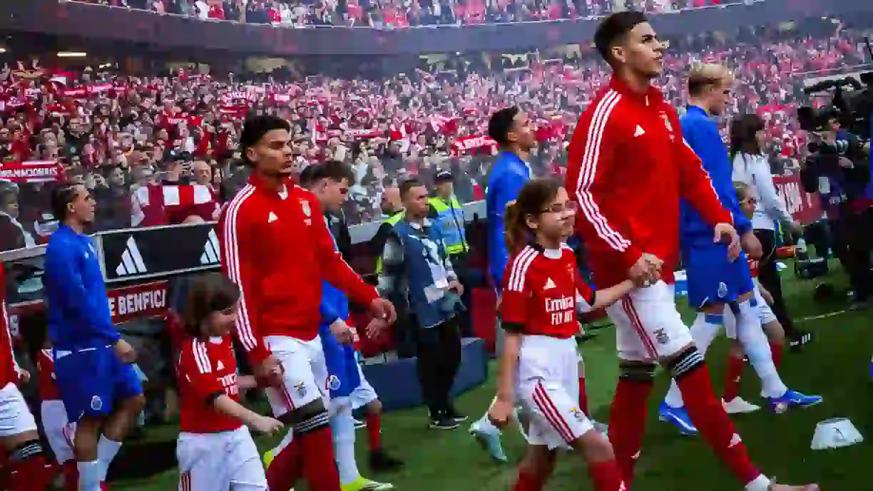 Se o Porto for vencedor da Liga Europa e campeão nacional, Benfica pode estar presente na Liga dos Campeões 2026/2027