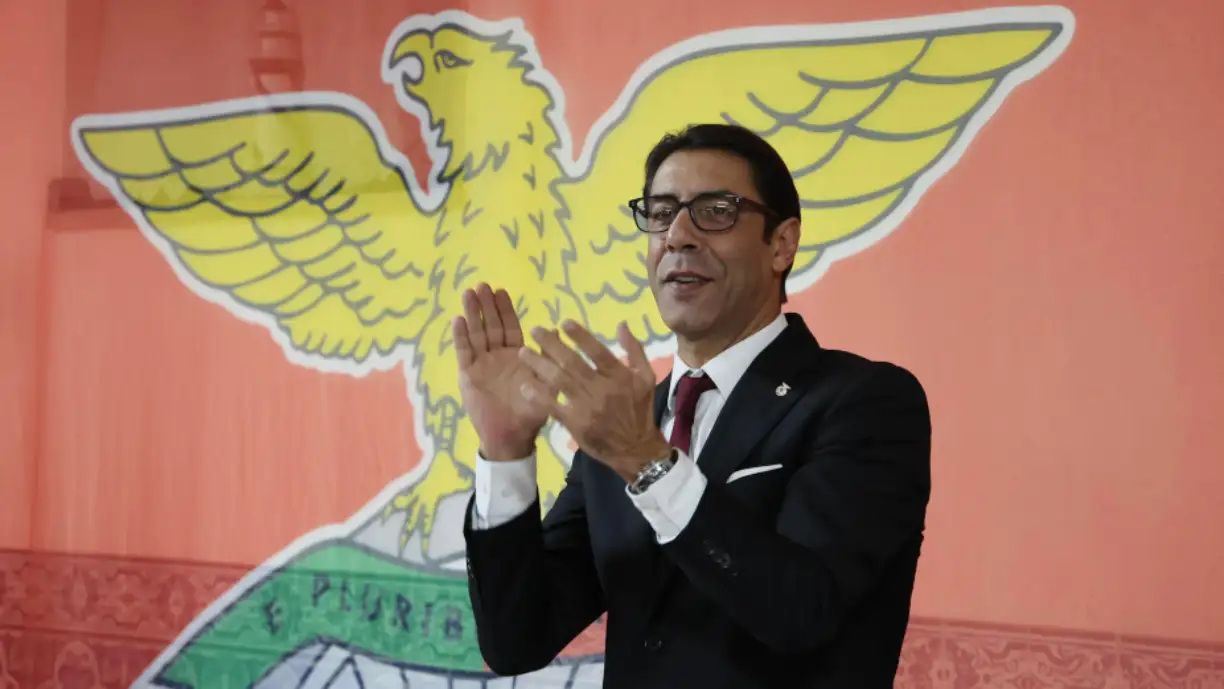 Exclusivo Glorioso 1904 - Rui Costa tem renovação fechada com defesa do Benfica