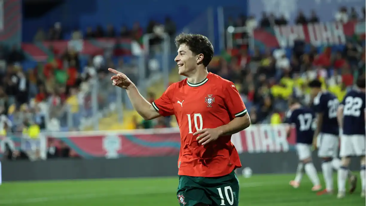 Gonçalo Moreira não para! Atleta do Benfica voltou a marcar no Portugal - Escócia (Vídeo)