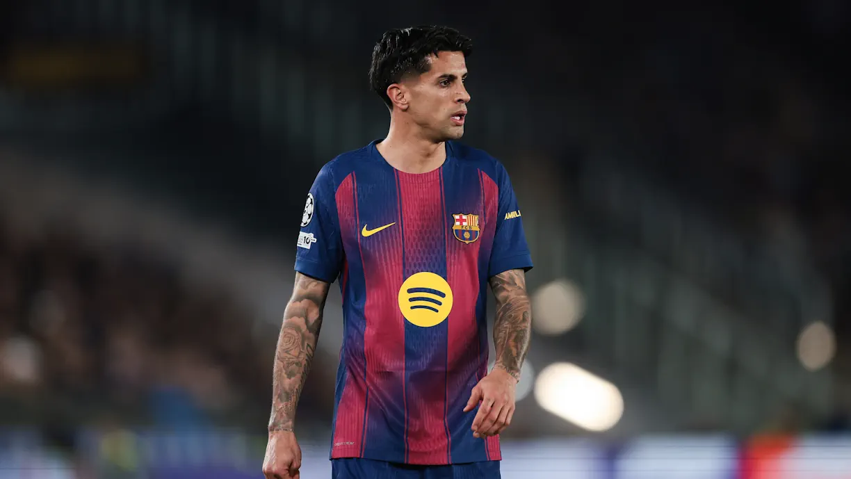 João Cancelo impõe condição para voltar ao Benfica