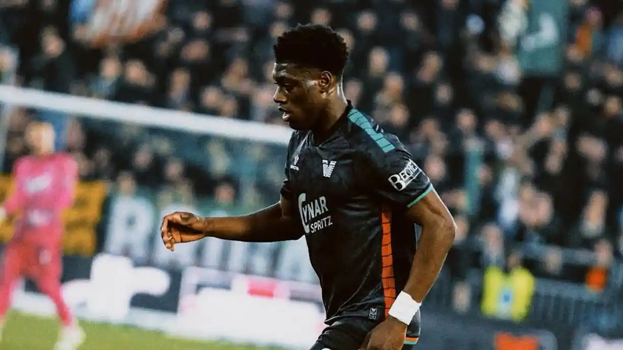 Exclusivo Glorioso 1904 - Benfica toma decisão final a respeito do interesse em Issa Doumbia, futebolista do Venezia