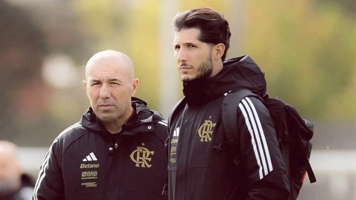 Imprensa brasileira aponta que o Benfica pondera avançar no mercado por futebolista que trabalha com Leonardo Jardim. Fotografia: Diogo Dias | Instagram