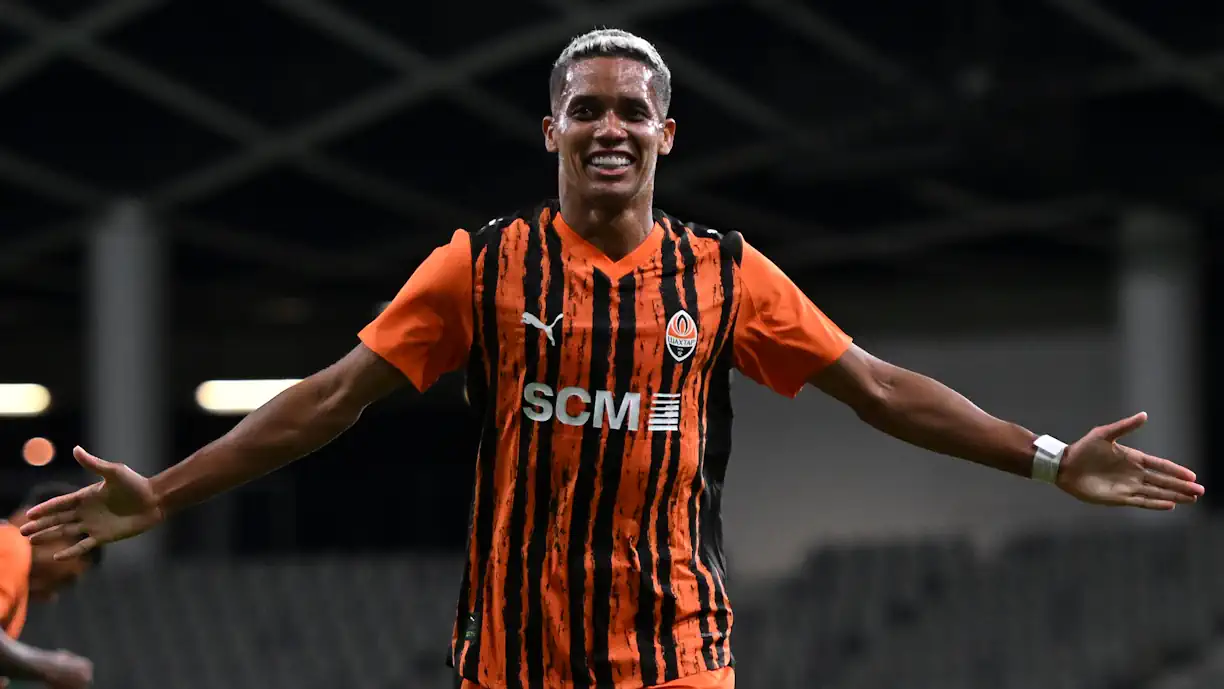 Desta vez começando a partida no banco, Pedrinho sagrou-se campeão nacional pelo Shakhtar Donetsk, após a sua equipa ter vencido por 4-0