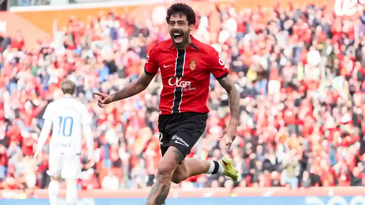 Samu Costa comenta interesse do Benfica e diz que está...