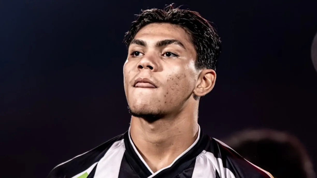 Rui Duarte, antigo treinador do Braga, revela que Gabriel Índio, novo reforço do Benfica, é acima da média fisicamente