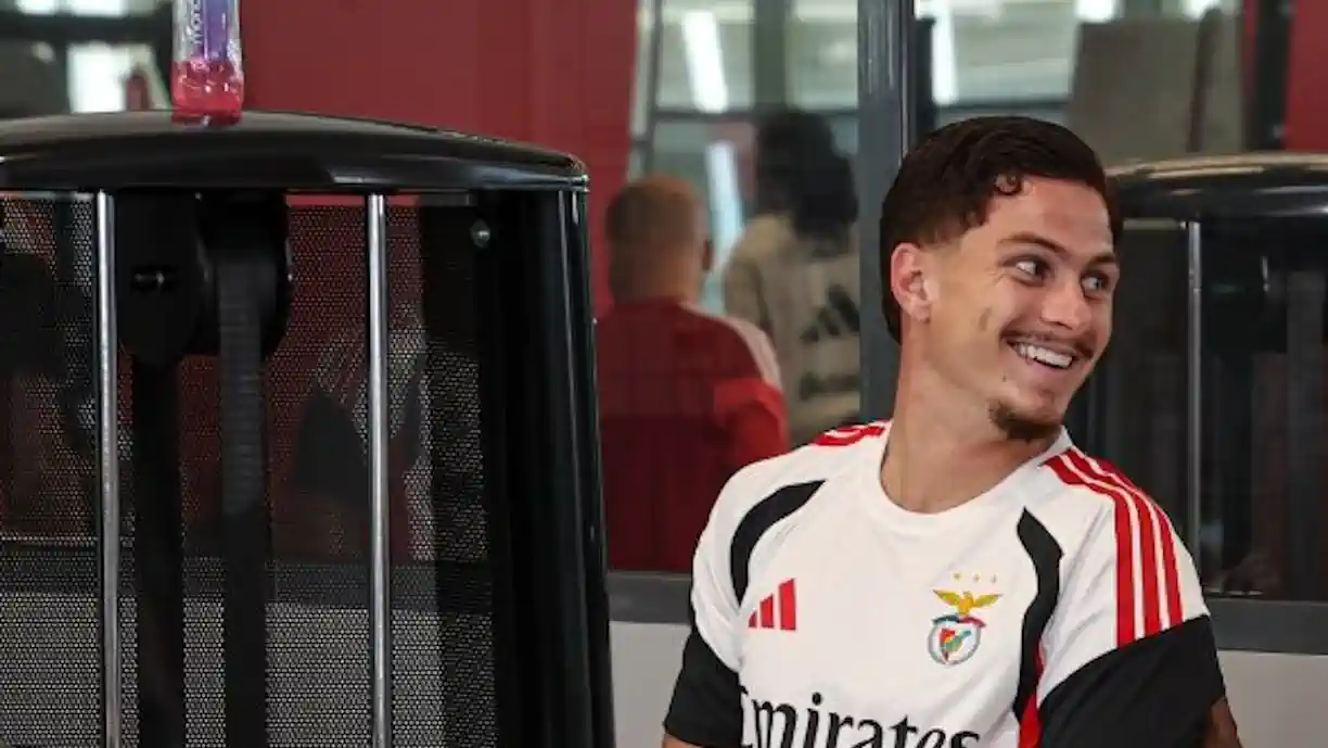 Galatasaray tem oferta por Ivanovic; Saiba os valores da proposta a receber pelo Benfica