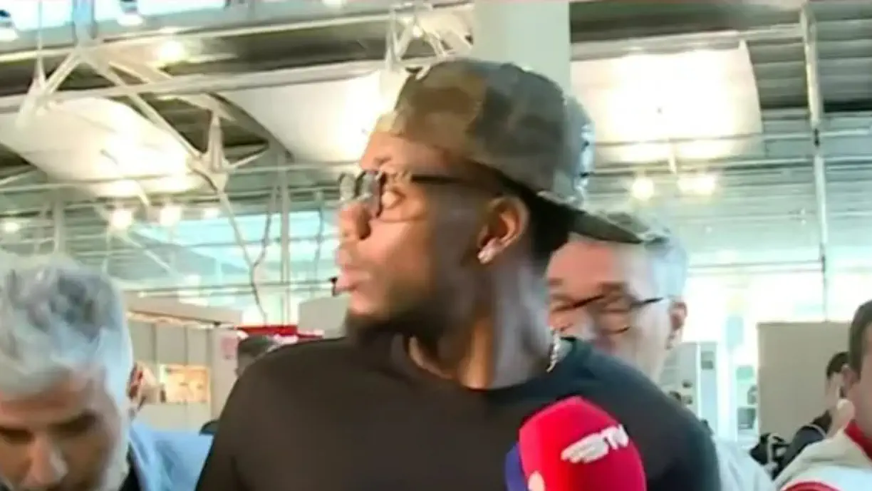 Chegada de Jhon Durán ao Benfica atrapalha a continuidade de Franjo Ivanovic no Clube encarnado devido ao excesso de opções
