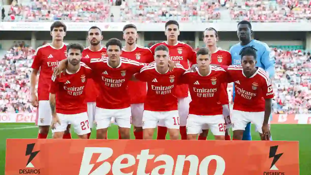 Titular do Benfica admite que não esteve bem frente ao Villarreal: "Não foi uma exibição de topo"