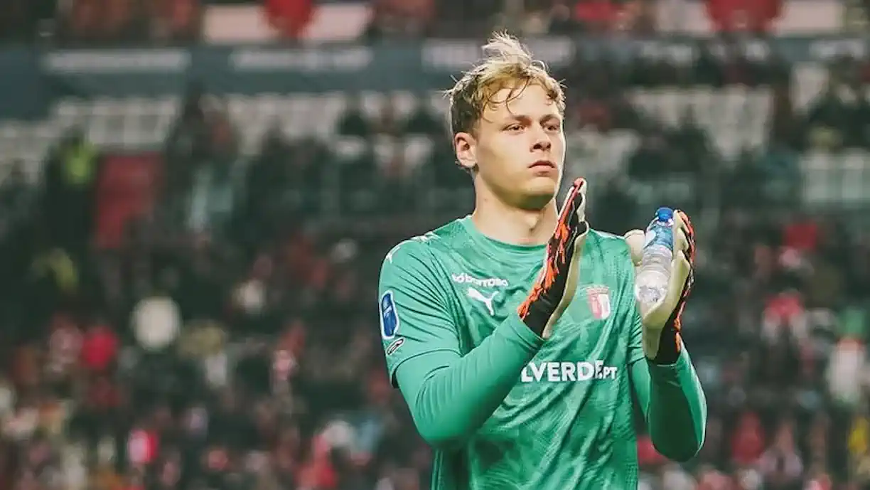 Exclusivo Glorioso 1904 - Newcastle leva Hornícek e há uma razão para Benfica ter ficado de fora