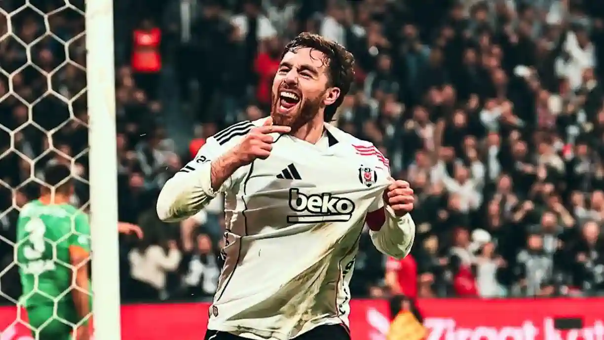 Kokçu faz golaço nas pré-eliminatórias da Liga Europa e faz suspirar adeptos do Benfica (Vídeo)