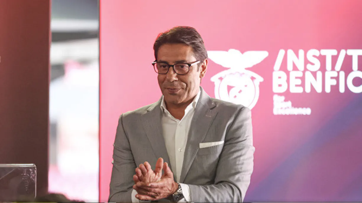 Benfica chega a um acordo com lateral Lovísa Thompson e garante nova contratação para a equipa de andebol feminino