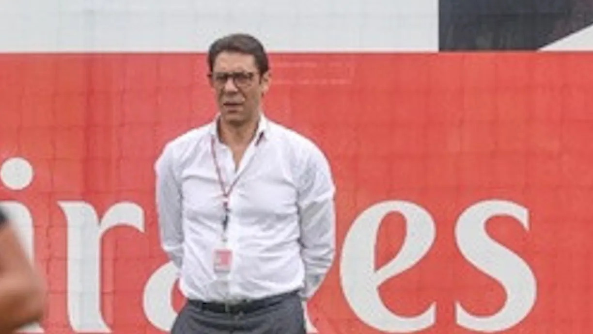 Oficial! Ponta de lança renova pelo Benfica e confirma-se mais um 'Exclusivo Glorioso 1904'