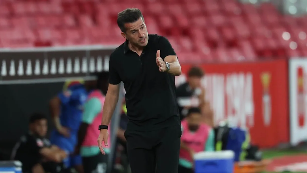 Reforço do Benfica deixa Marco Silva de boca aberta