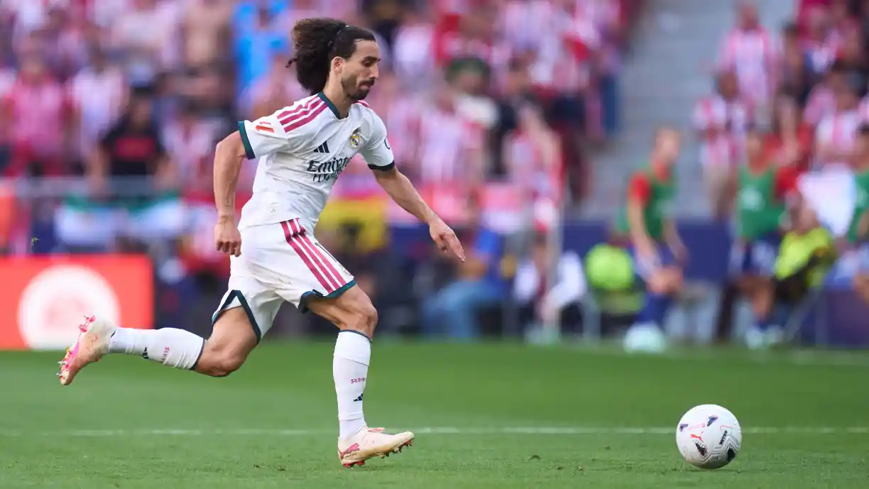 Cucurella admite tatuar cara de José Mourinho; Saiba qual a promessa