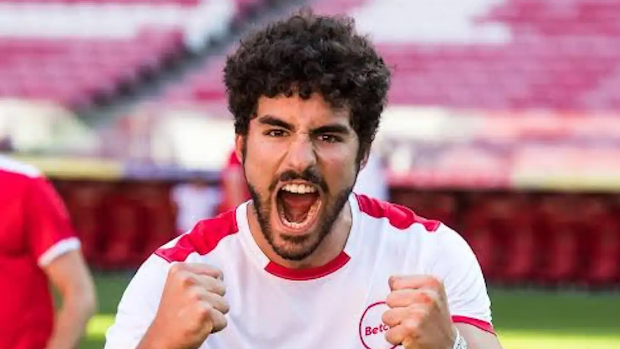 Oficial! José Condessa é reforço do Benfica (e não é a brincar)