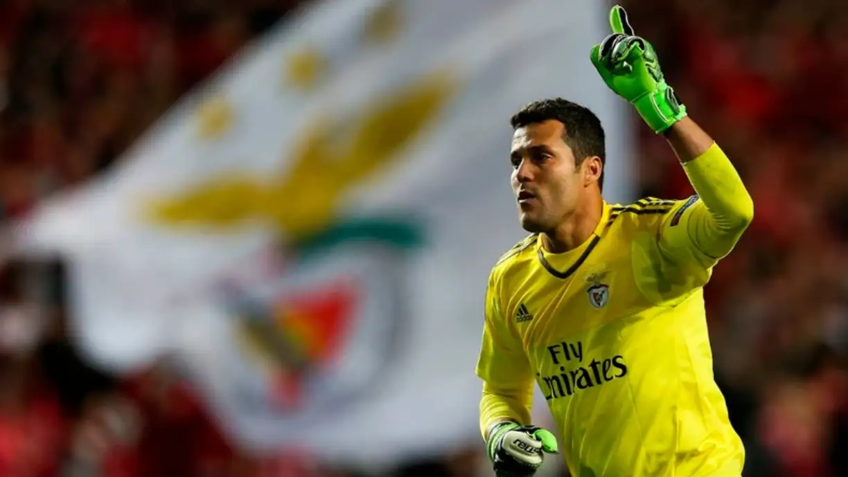 Júlio César atravessa dificuldades financeiras; Ex guarda-redes do Benfica foi enganado