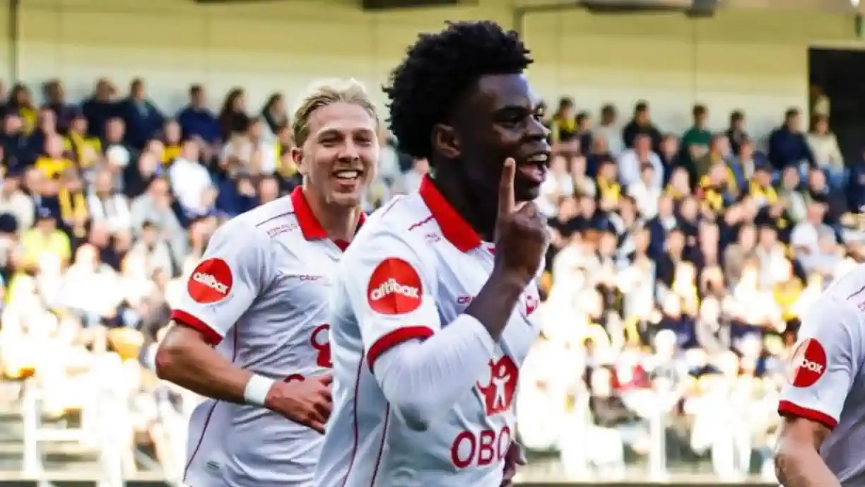 Benfica está atento a Gabriel Wesseh, jovem médio norte-americano de 18 anos que tem dado nas vistas ao serviço do Fredrikstad; Barcelona também faz mira