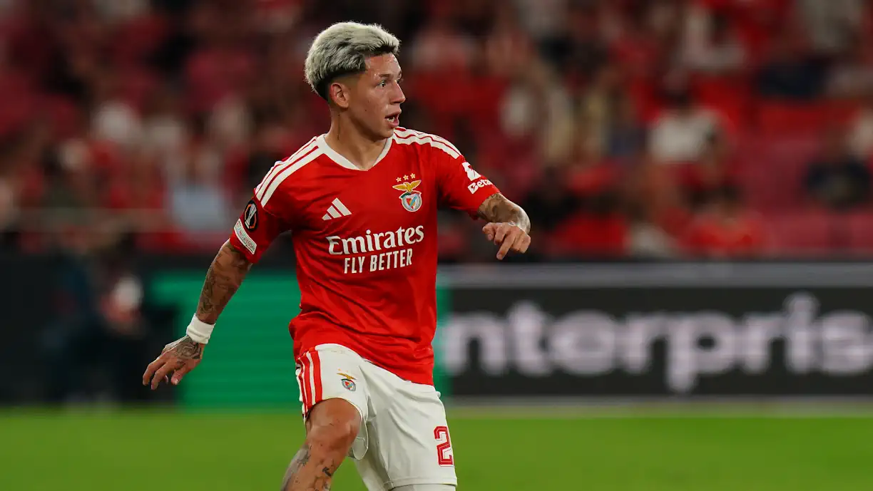Gianluca Prestianni está de luto pela morte do avô; Atacante do Benfica recorreu às redes sociais para prestar uma última homenagem ao familiar