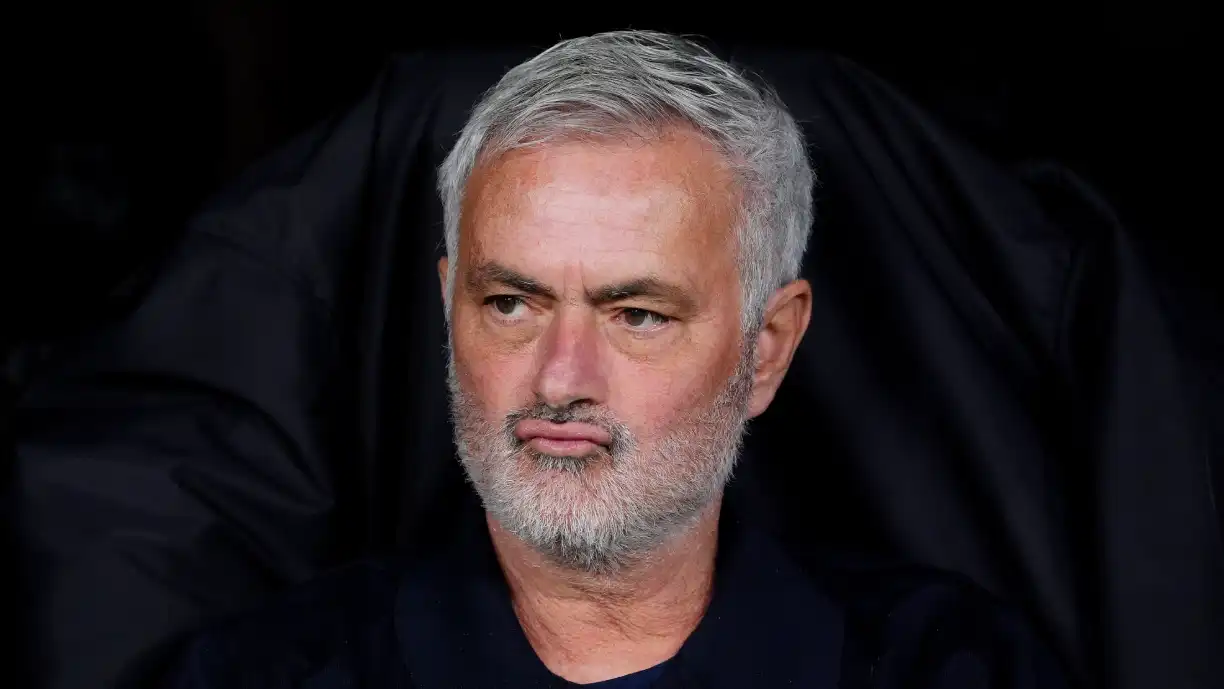 José Mourinho tem início complicado em seu regresso à Madrid e Florentino Pérez já tem possível substituto definido
